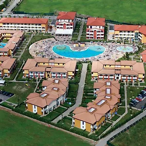 Lejlighed Pini Village Lido Altanea